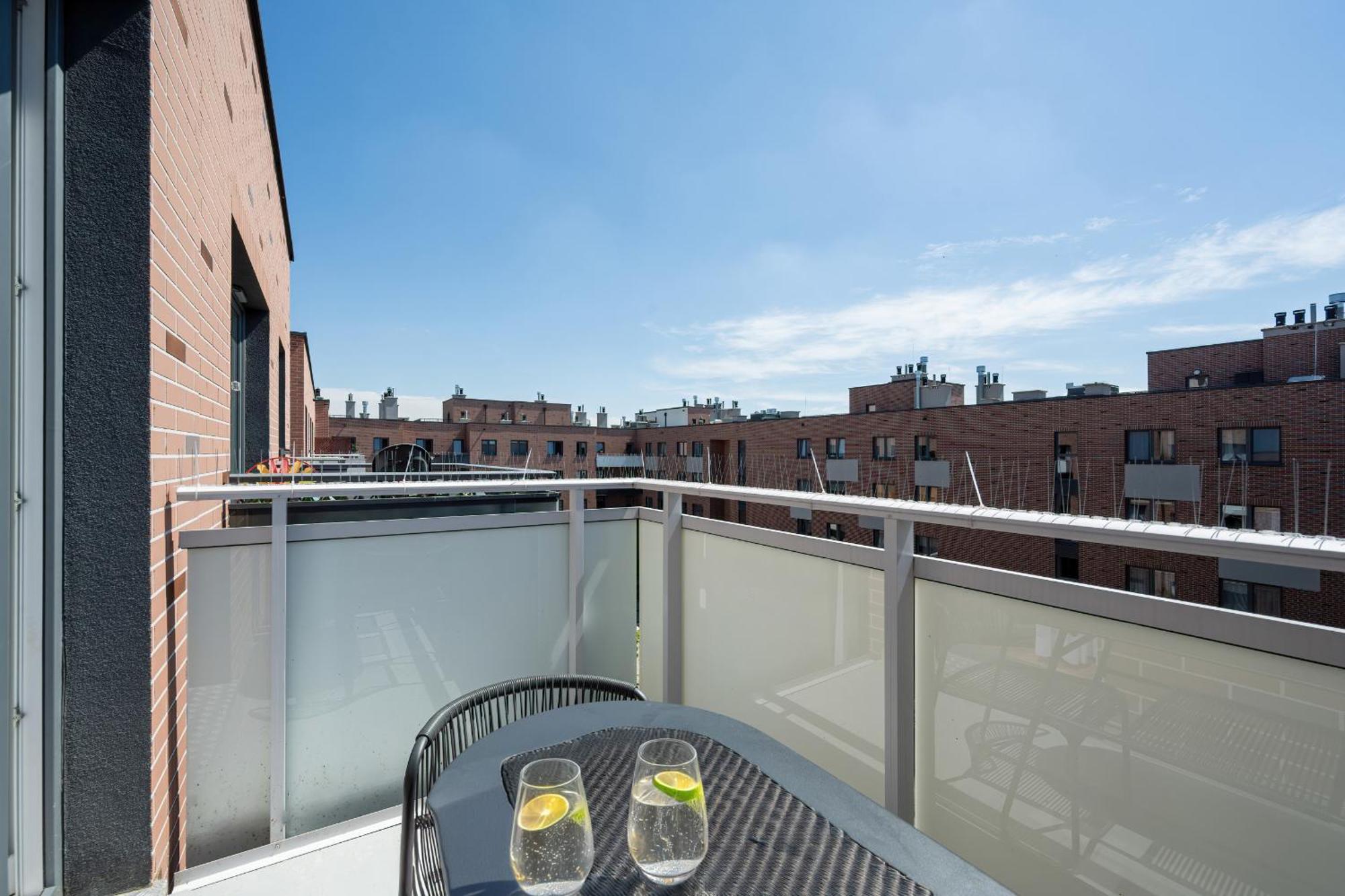 Piekny Apartament Wichrowa - 2 Sypialnie Free Garage Wroclaw By Noclegi Renters Exterior photo