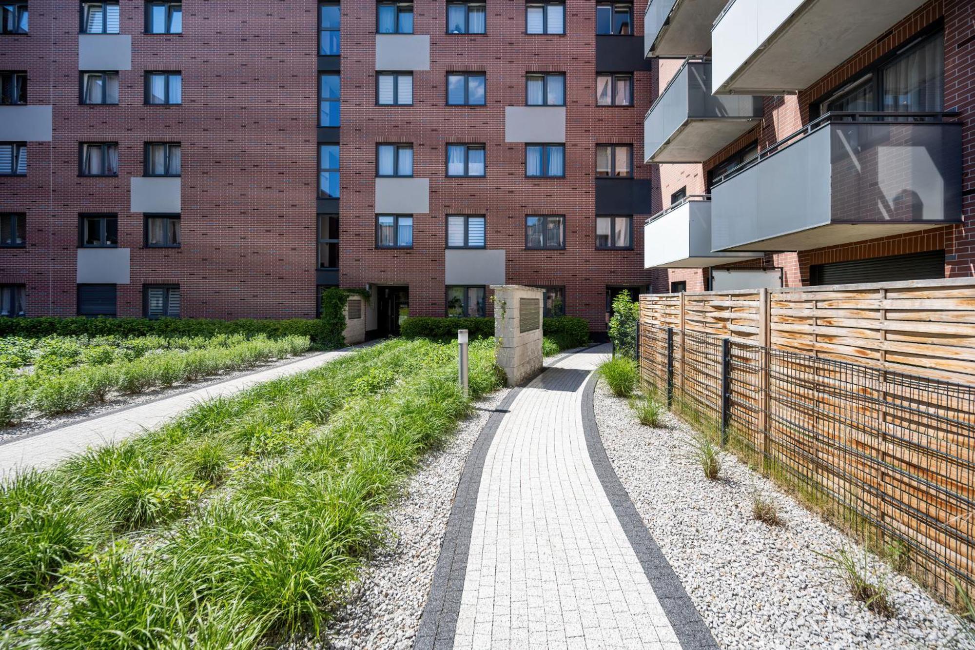 Piekny Apartament Wichrowa - 2 Sypialnie Free Garage Wroclaw By Noclegi Renters Exterior photo